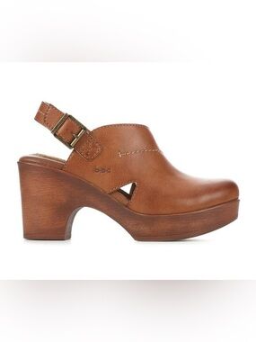 b.o.c. Tan Leather Slingback Clog with Buckle